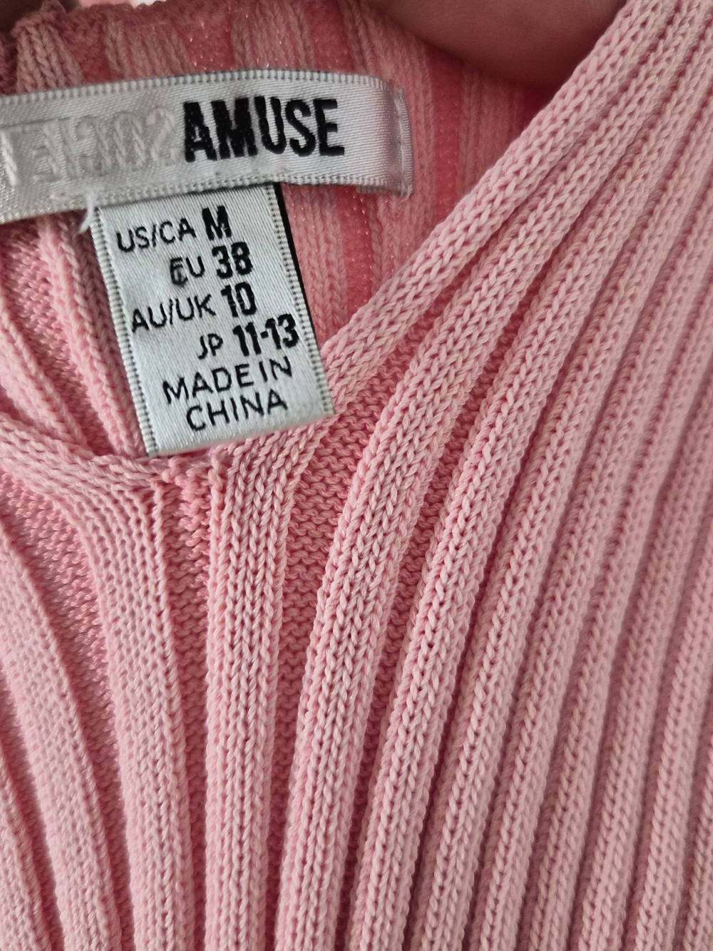 Pink Ribbed V-Neck Strappy Tank Top - Picture 6 of 7